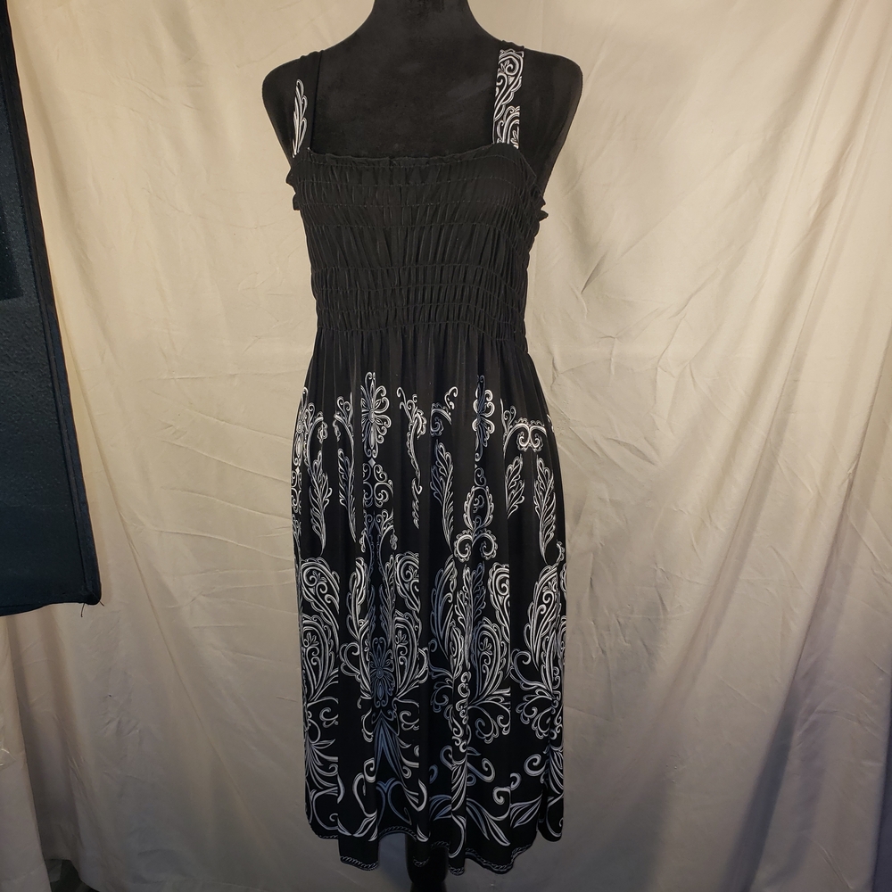 Elegant Black and White Paisley Dress - L